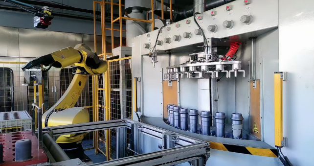 石嘴山喷砂机快速换料技巧 节省施工时间